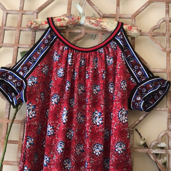 NWT Max Studio Red cold shoulder printed dress. - Picture 6 of 8